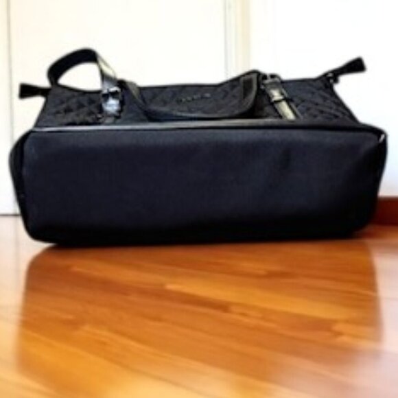 KROSER Quilted Laptop Tote Bag 15.6” | USB Port | Water-Resistant | Black | NWT - Picture 9 of 11